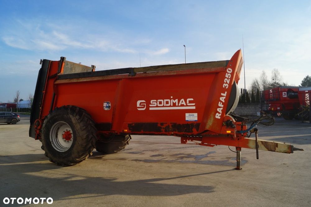 Sodimac Rozrzutnik Obornika RAFAL 3250 - 7