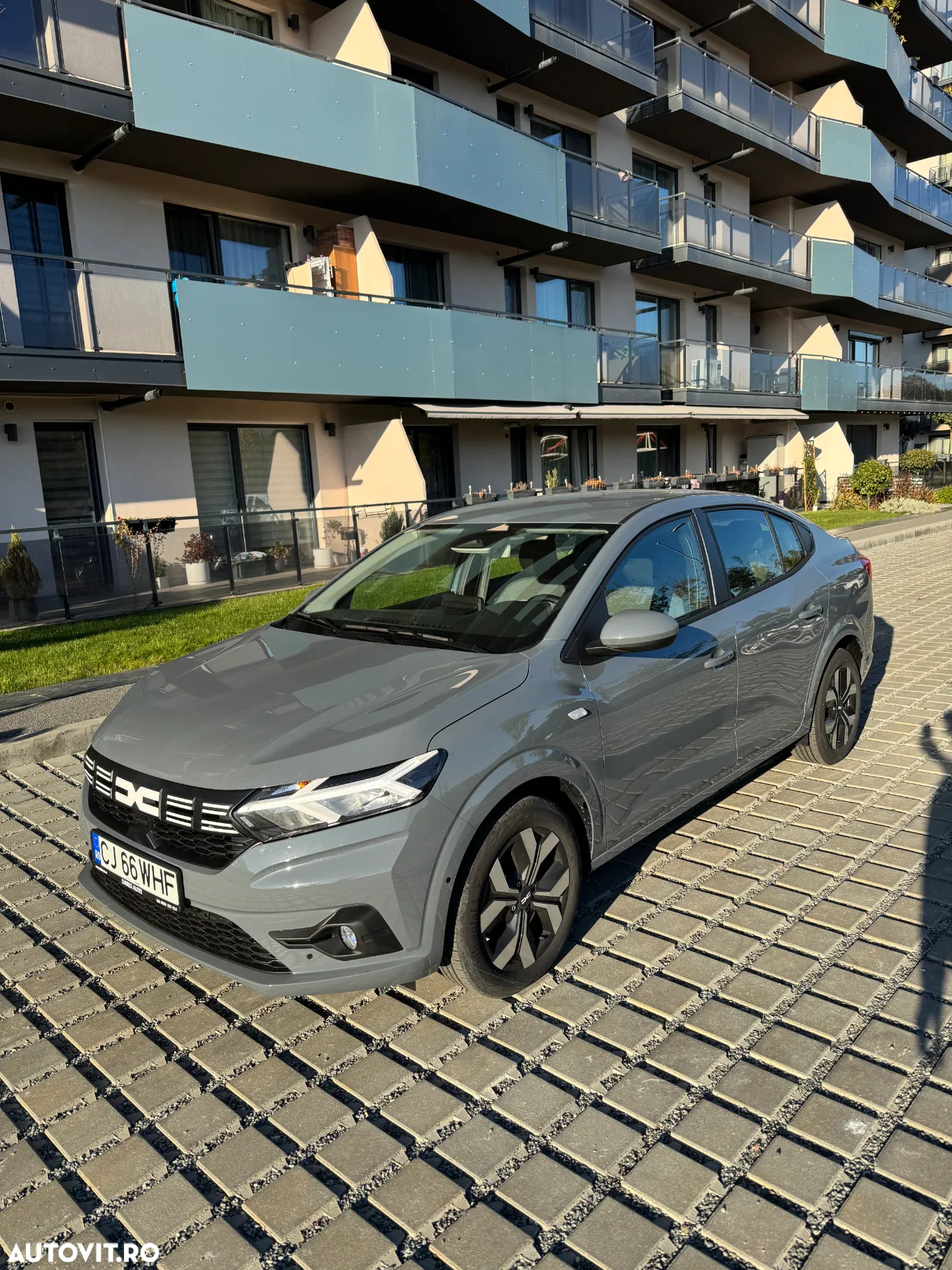 Dacia Logan ECO-G 100 MT6 Prestige+ - 2