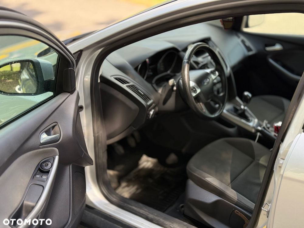 Ford Focus - 7