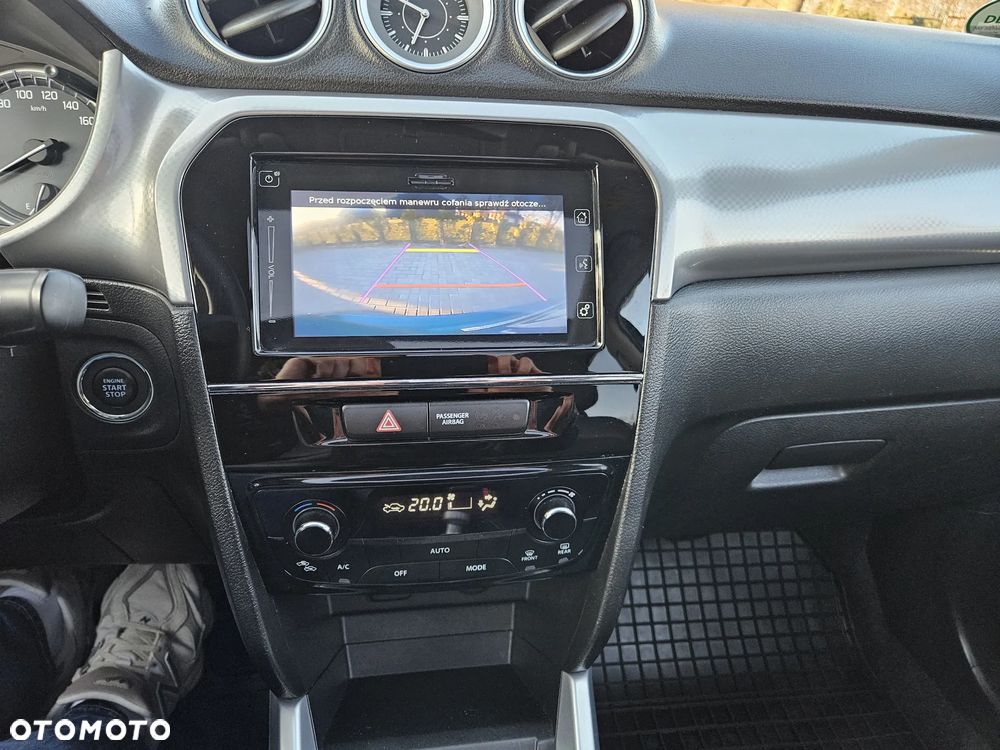 Suzuki Vitara 1.6 DDiS (4x4) Allgrip Comfort+ - 10