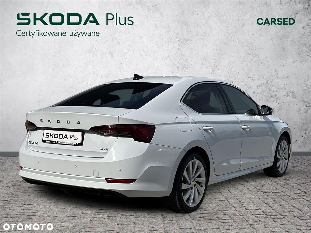 Skoda Octavia 2.0 TDI 4x4 Style DSG - 3