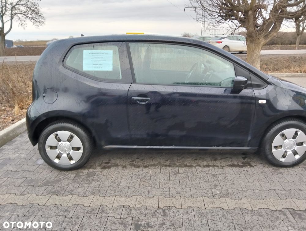 Volkswagen up! black - 6