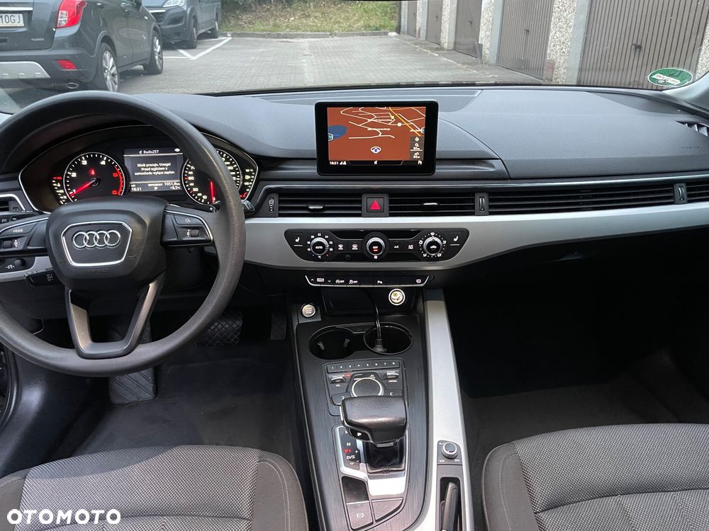 Audi A4 - 16