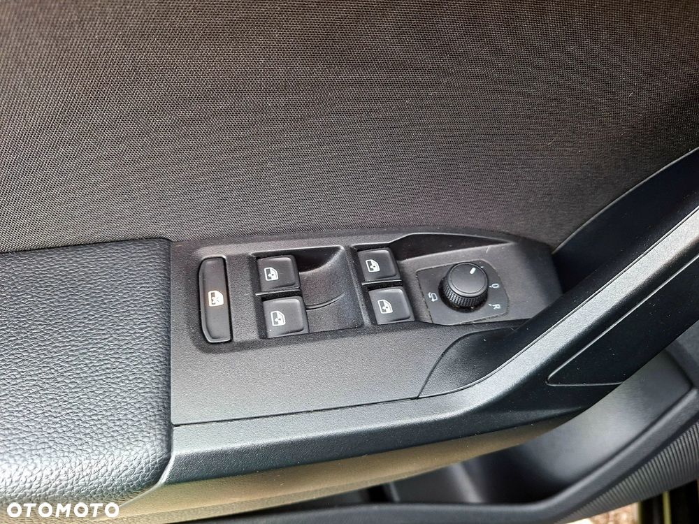 Seat Ibiza 1.0 TSI S&S Road Edition - 25
