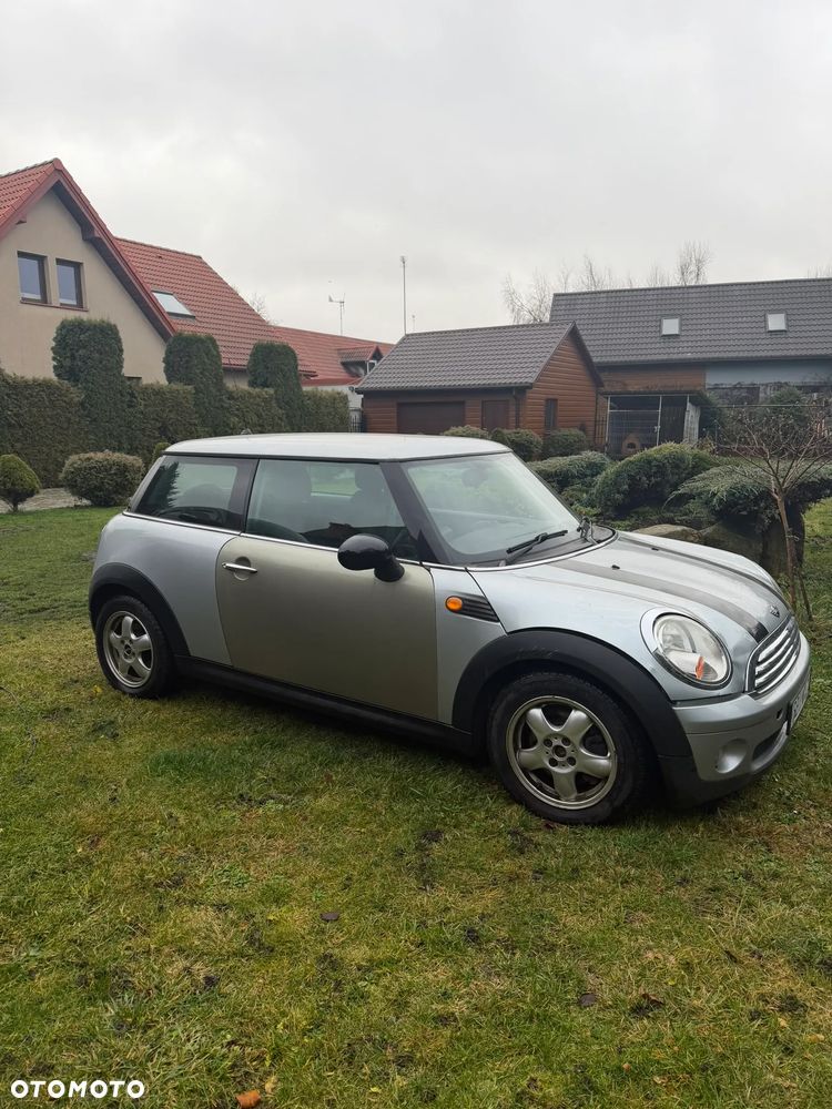 MINI ONE Standard - 3