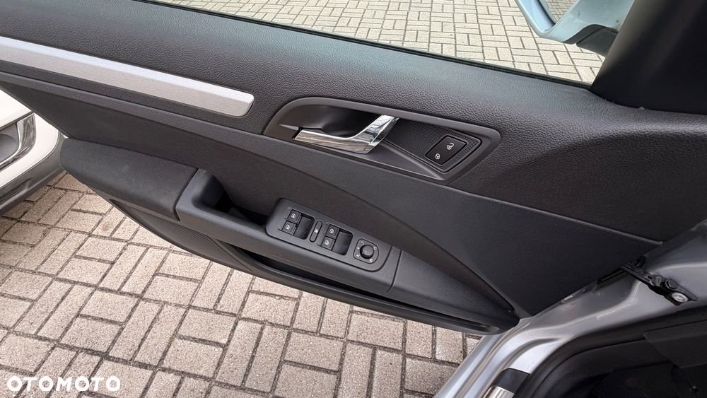 Skoda Superb 2.0 TDI DSG Ambition - 22