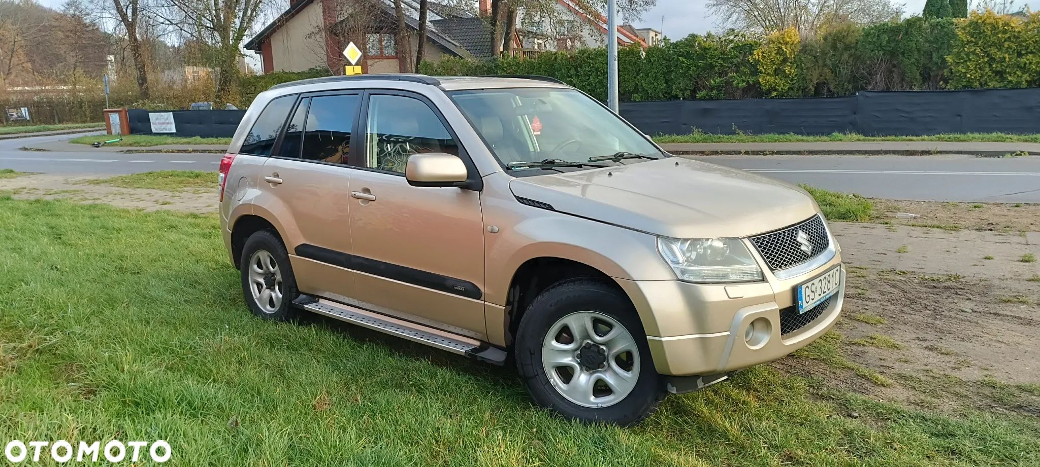 Suzuki Grand Vitara 2.0 De luxe - 1