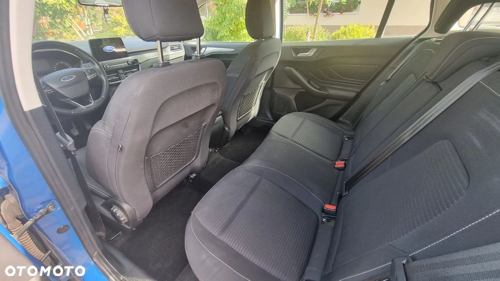 Ford Focus 1.5 EcoBoost Titanium - 6