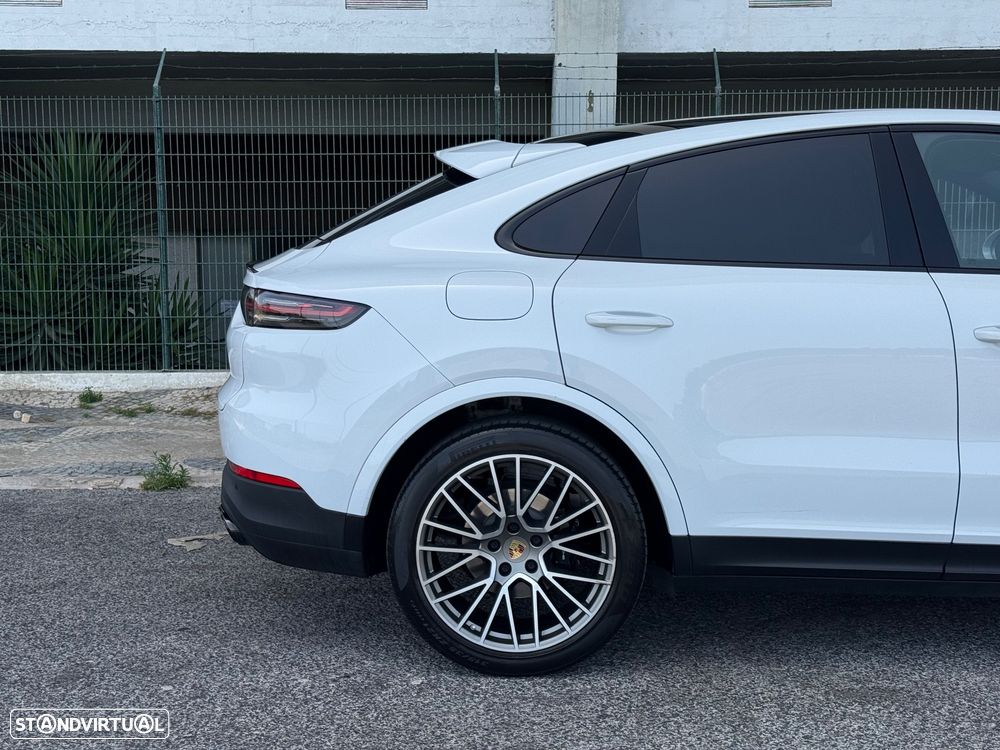 Porsche Cayenne Coupé S Platinum Edition - 18