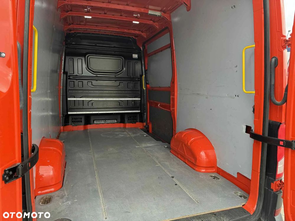 MAN TGE 3.140 FURGON L3H3 - 6