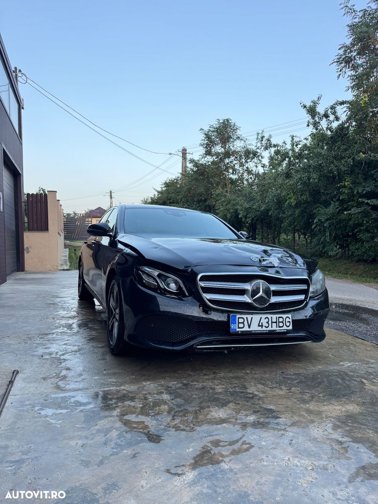 Mercedes-Benz E 220 d 9G-TRONIC - 2