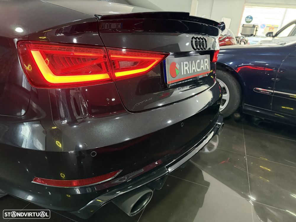 Audi A3 Limousine 2.0 TDI S tronic S line Sport Pack - 53