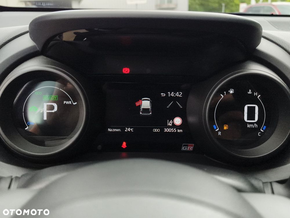 Toyota Yaris - 22