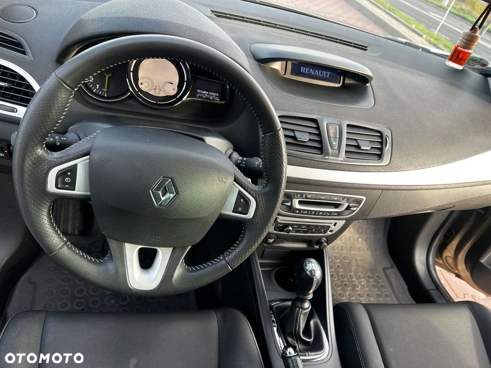 Renault Megane - 12