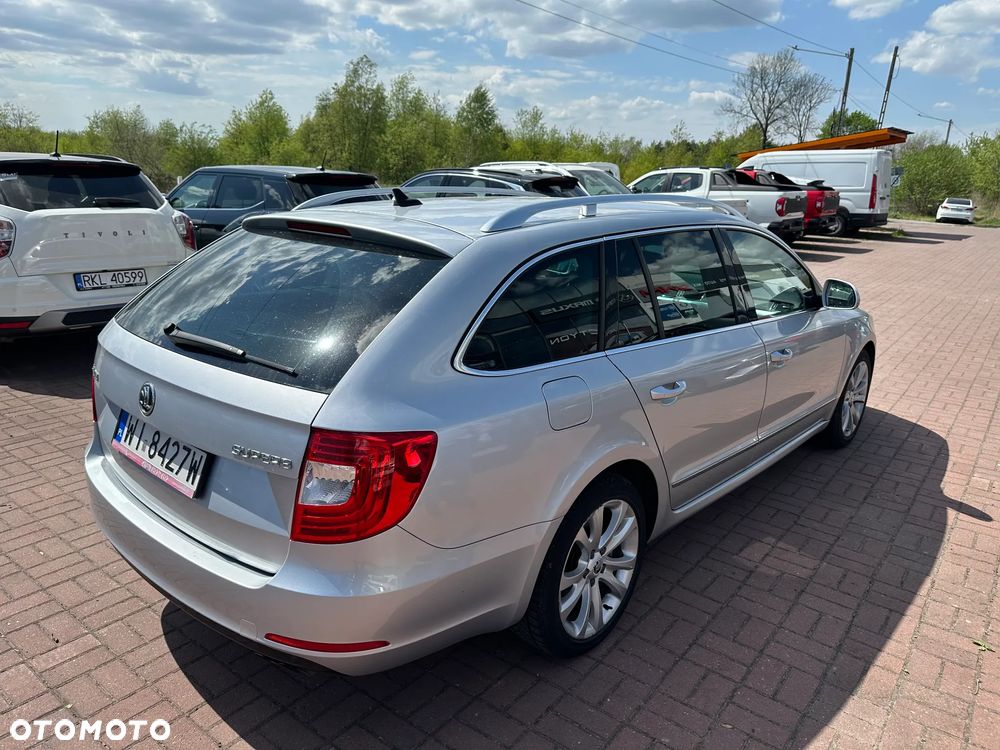 Skoda Superb 2.0 TSI Elegance DSG - 3