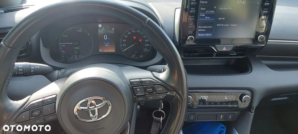 Toyota Yaris - 4