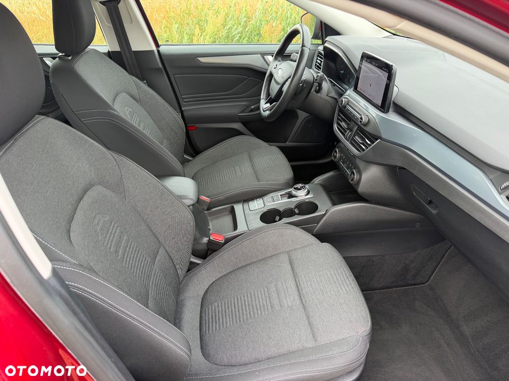Ford Focus 1.5 EcoBoost Active - 23