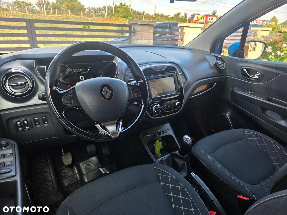 Renault Captur - 12