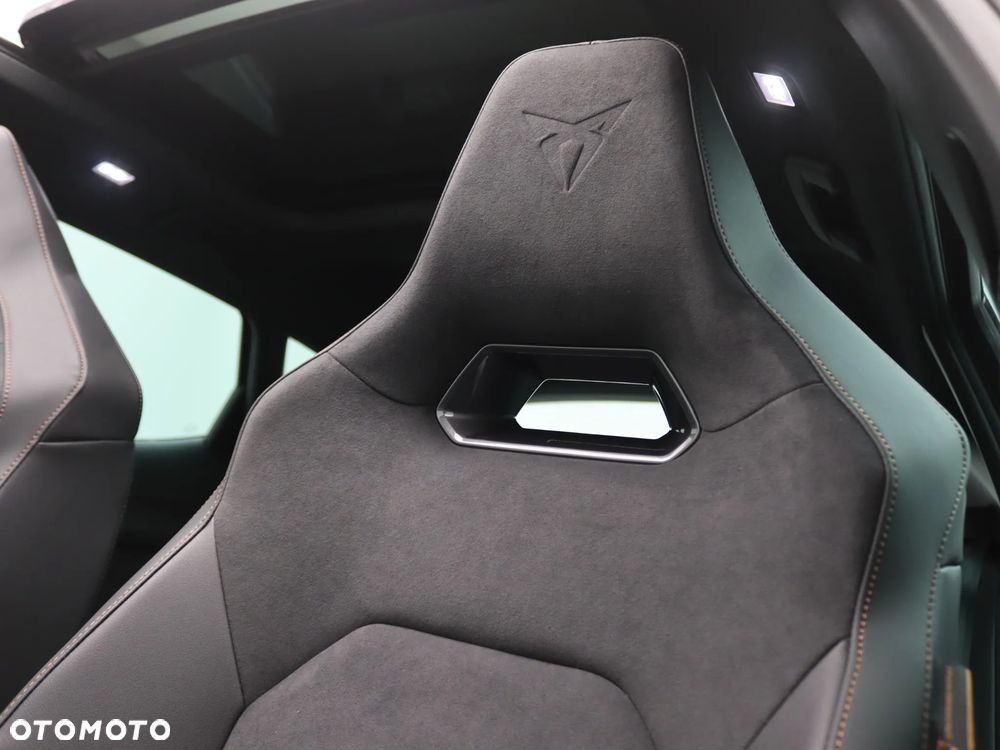 Cupra Formentor 1.5 e-Hybrid DSG VZ - 38