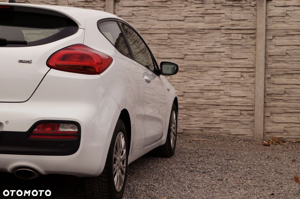 Kia ProCeed 1.6 CRDi Spirit - 18