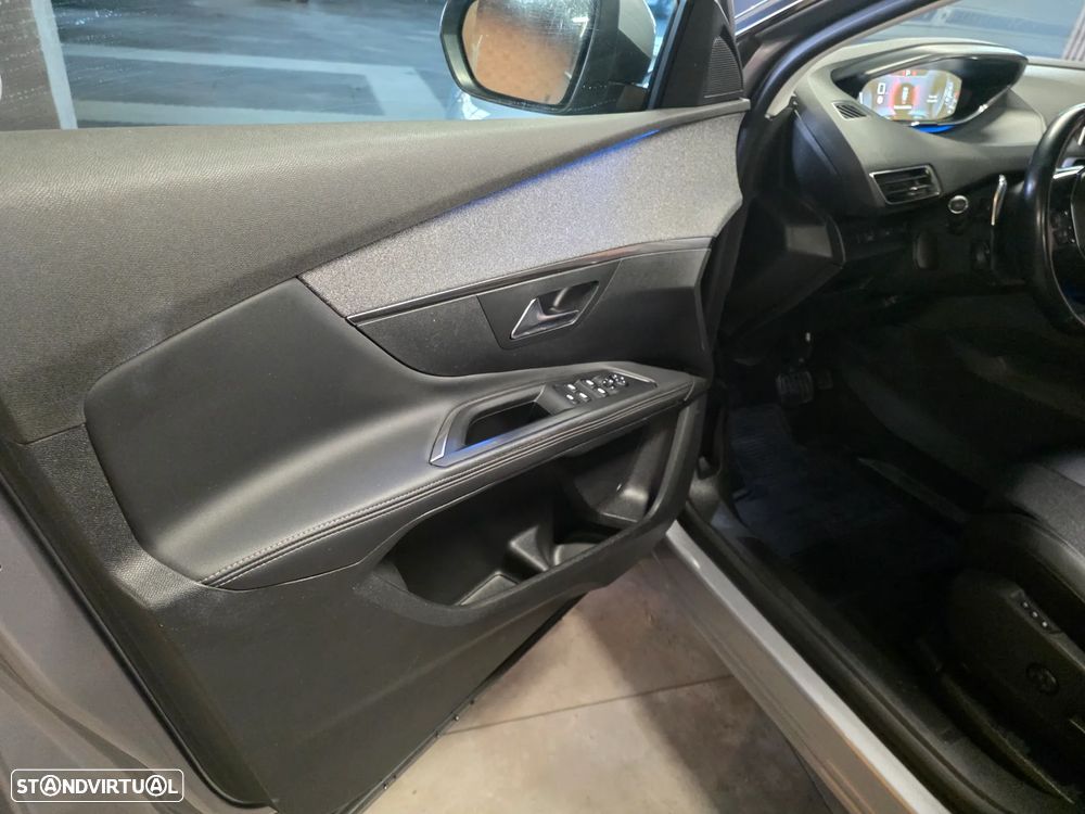 Peugeot 5008 BlueHDI 130 EAT8 Allure Pack - 16