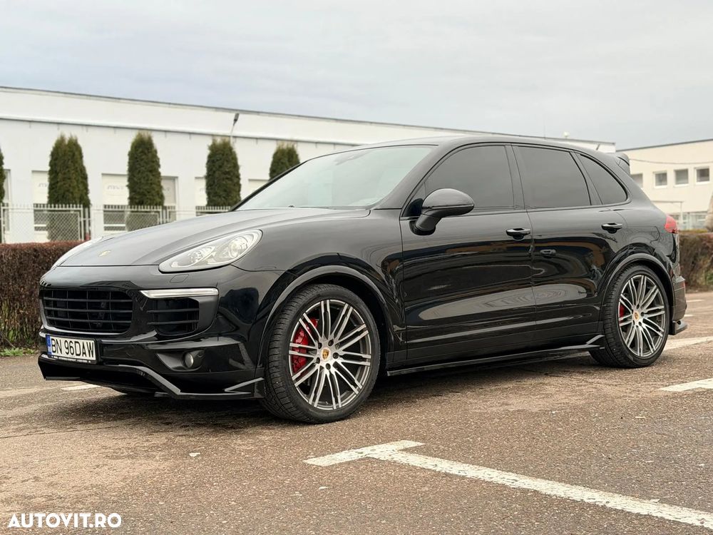 Porsche Cayenne 3.0 L - 27