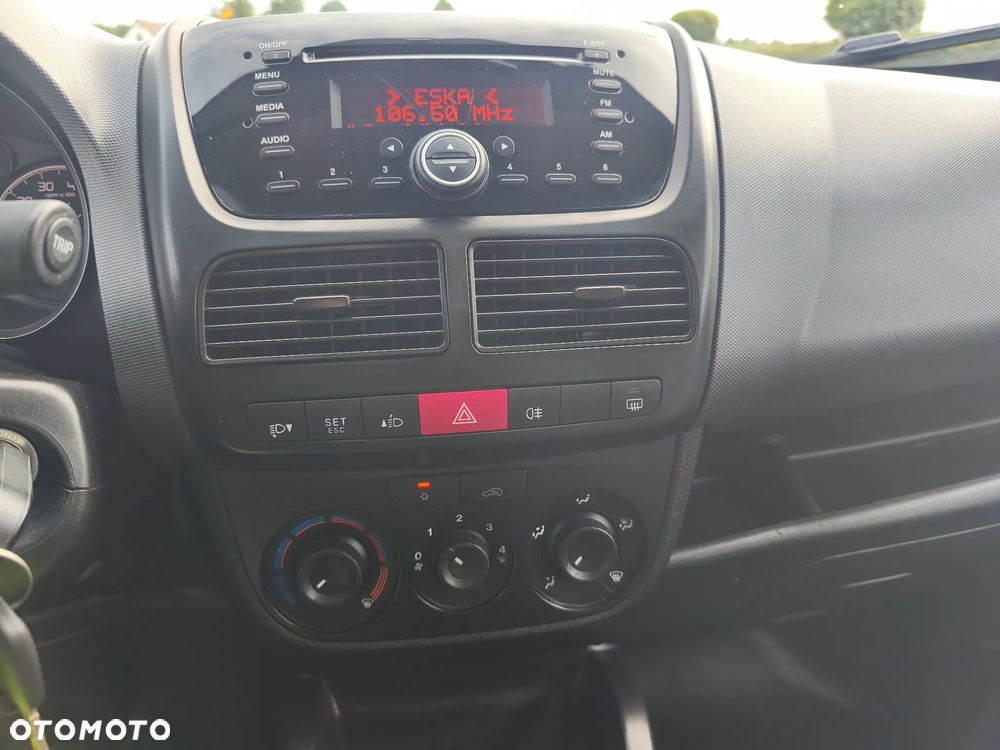 Fiat DOBLO - 25