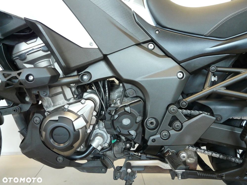 Kawasaki Versys 1000 - 9