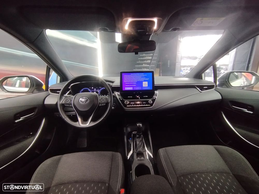 Toyota Corolla 1.8 Hybrid Comfort - 13