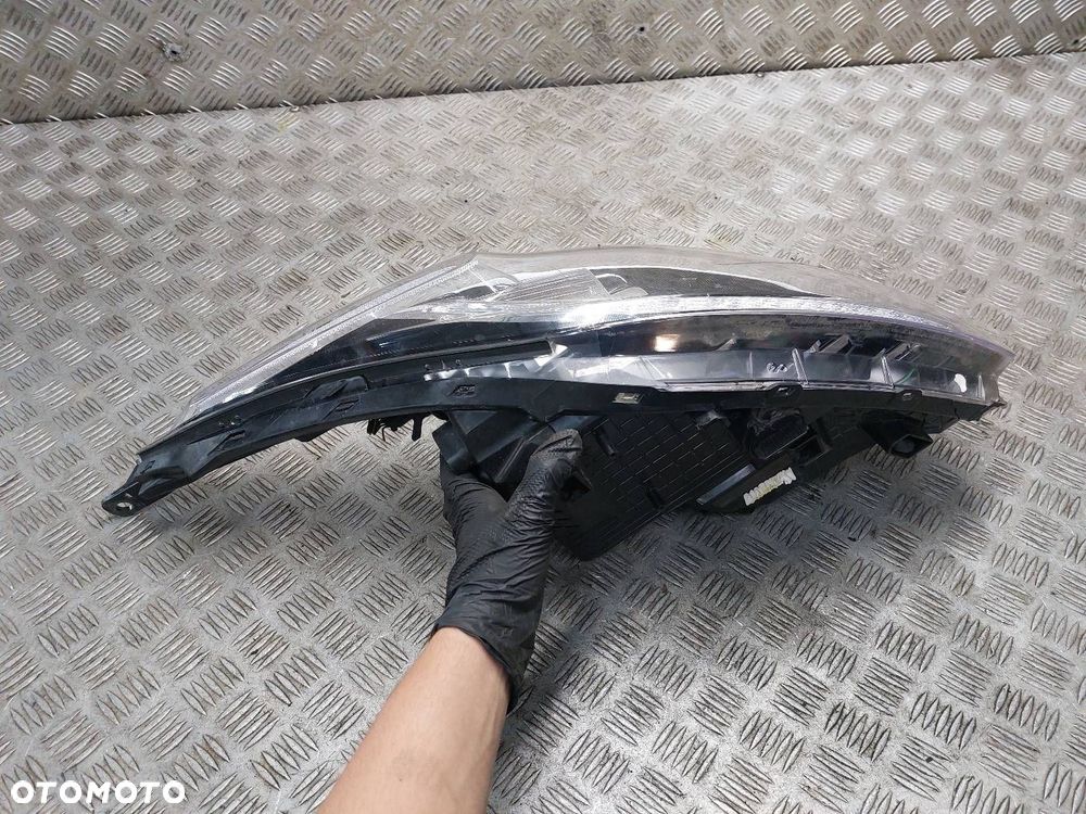 LAMPA PRAWY PRZÓD KIA CEED II EUROPA 92102-A2020 - 10