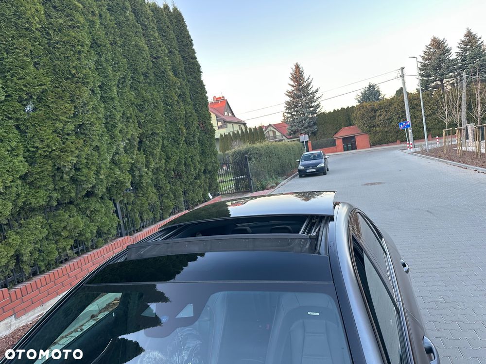 Mercedes-Benz Klasa E 43 AMG 4Matic 9G-TRONIC - 24