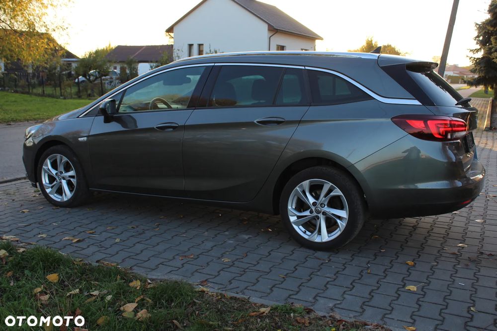 Opel Astra - 1