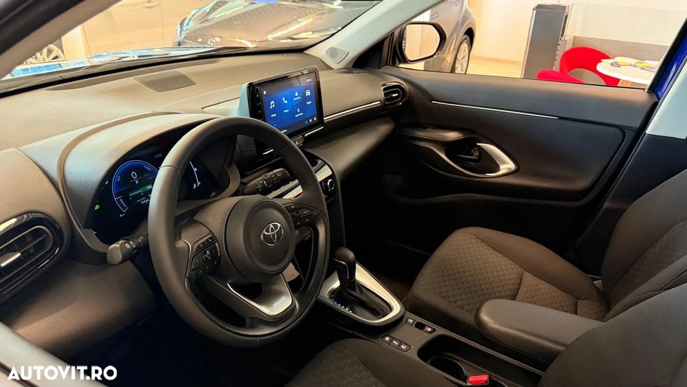 Toyota Yaris Cross 1.5 VVT-i HSD 4x2 Active - 4