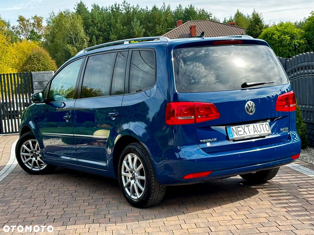 Volkswagen Touran 2.0 TDI DPF BlueMotion Technology Highline - 15