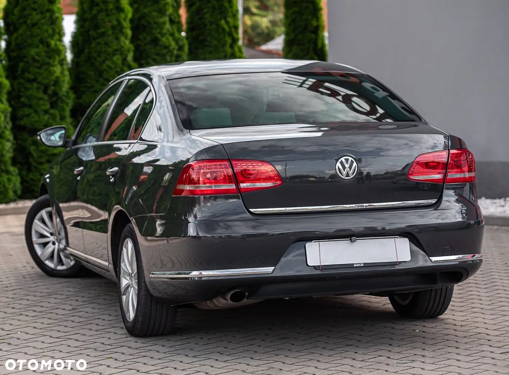 Volkswagen Passat 1.4 TSI DSG BlueMotion Technology Highline - 2