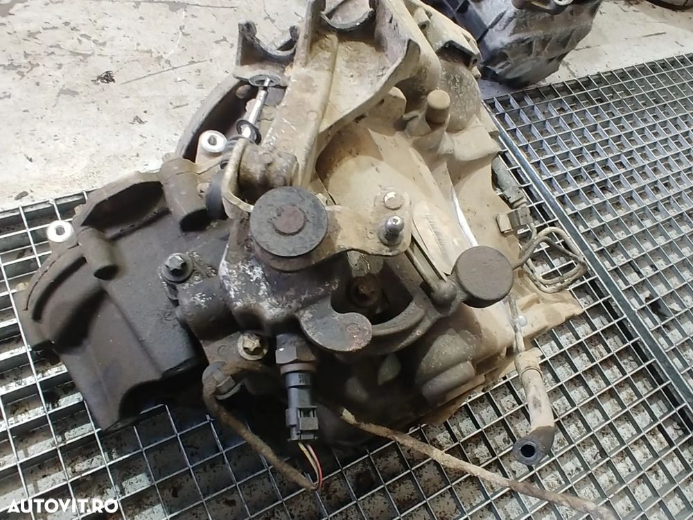 cutie de viteze manuala 2.0 cdi 640940 mercedes a-class w169 - 5