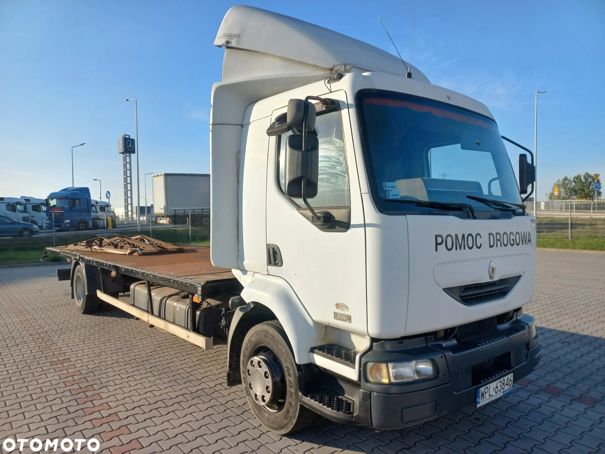 Renault MIDLUM - 6