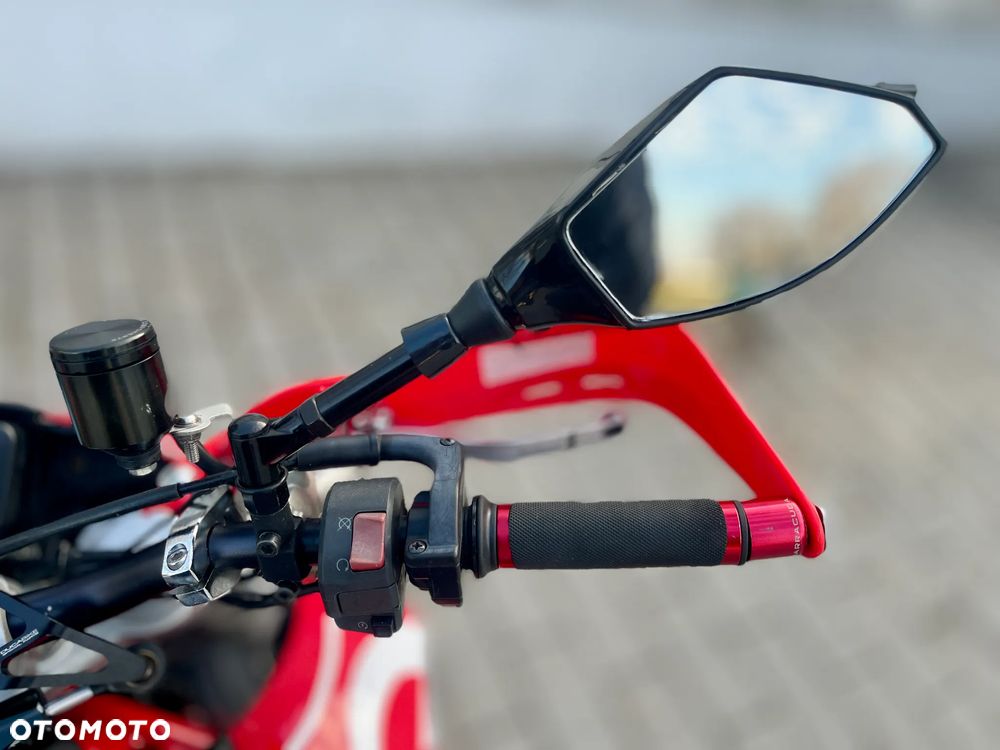 Ducati Hypermotard - 28