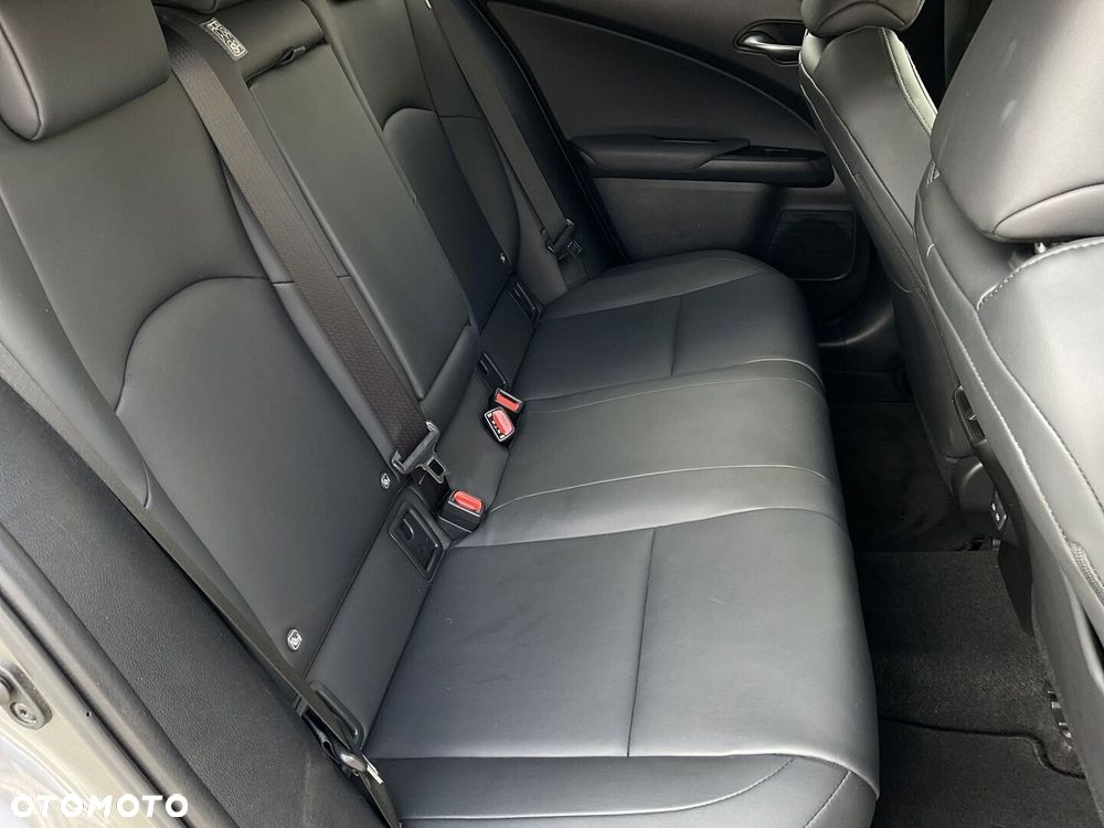 Lexus UX 250h GPF F Sport Design 2WD - 15