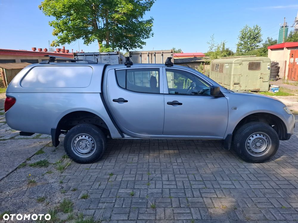 Mitsubishi L200 2.5 DID DC Intense - 7