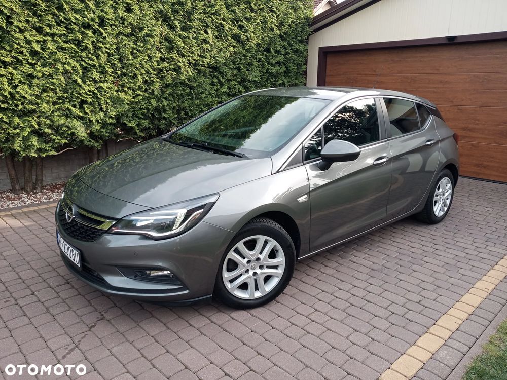 Opel Astra 1.4 T Dynamic S&S