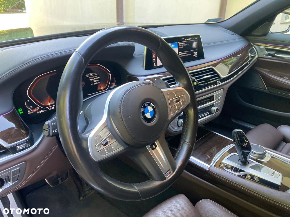 BMW Seria 7 730d xDrive mHEV sport - 13