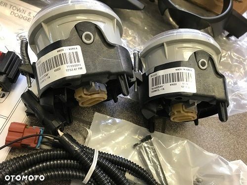HALOGEN ramka przełącznik CHRYSLER TOWN COUNTRY 11 - 4