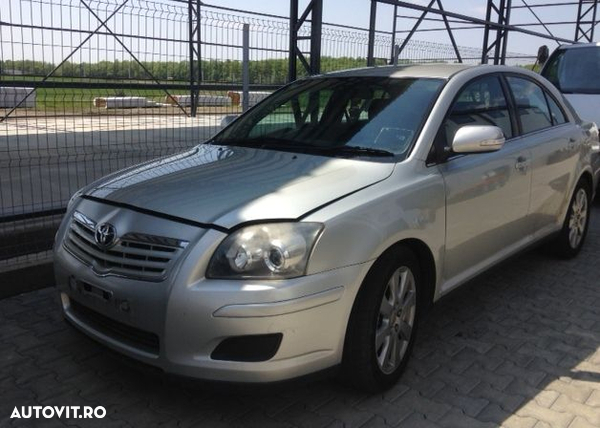 Dezmembram Toyota Avensis,2.2d,an fabr 2008