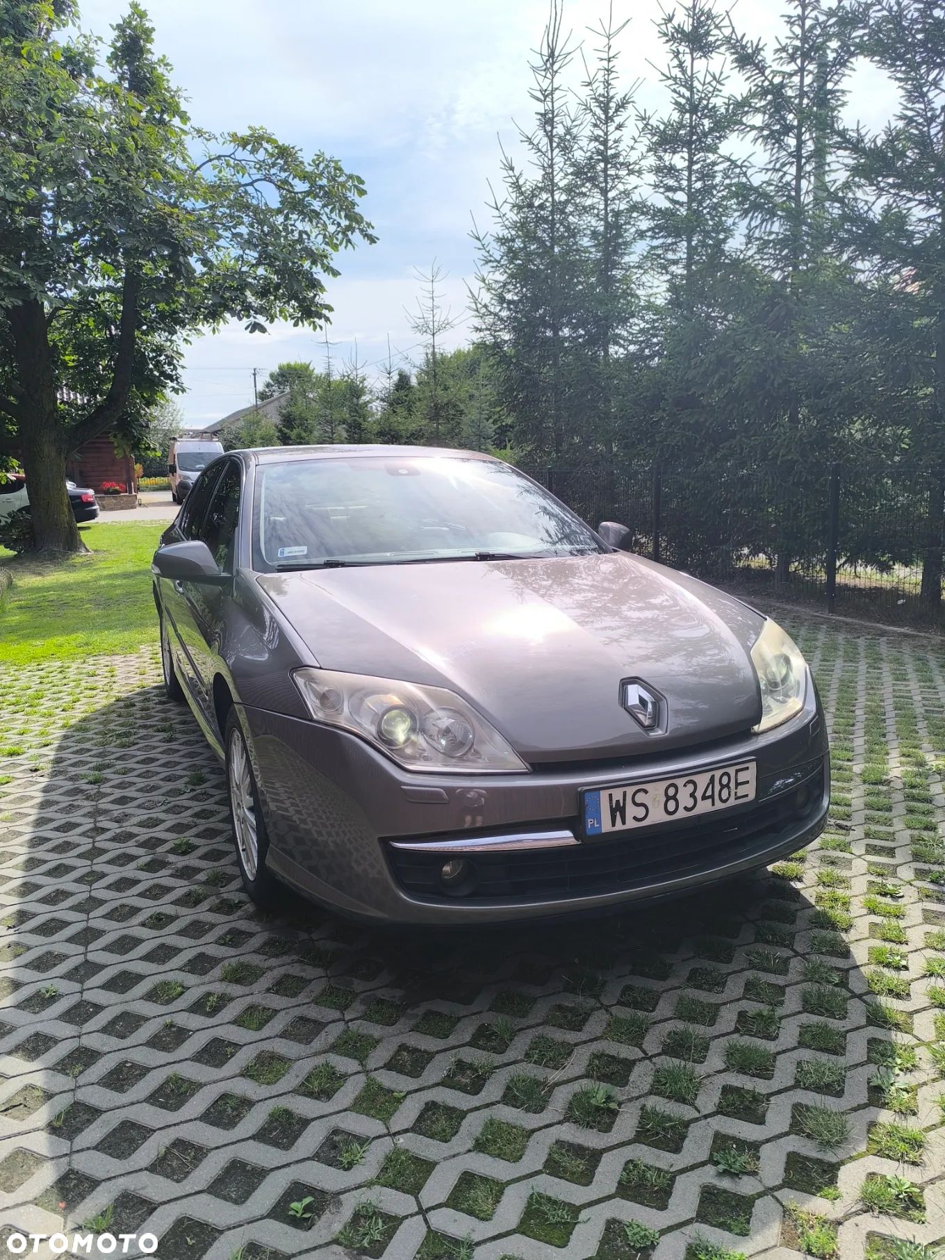 Renault Laguna - 1