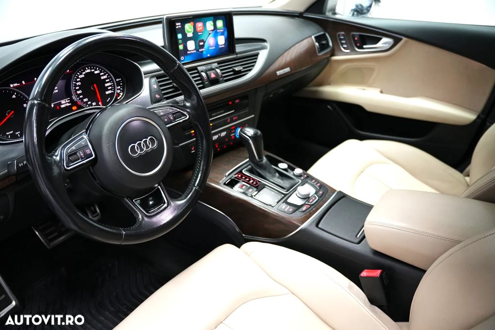 Audi A7 - 8