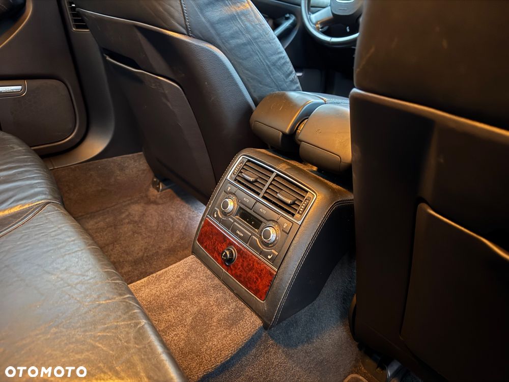 Audi A8 3.0 TDI Quattro - 11