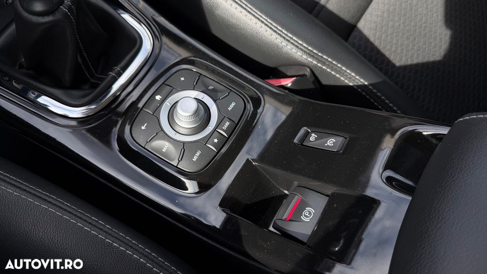 Renault Megane ENERGY dCi 110 Start & Stopp Bose Edition - 12