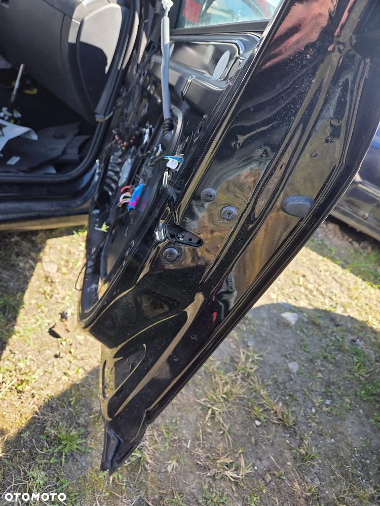 Drzwi Prawe Przód CZARNE [Tu wpisz model, np. Skoda Octavia II] 2005r. - 5