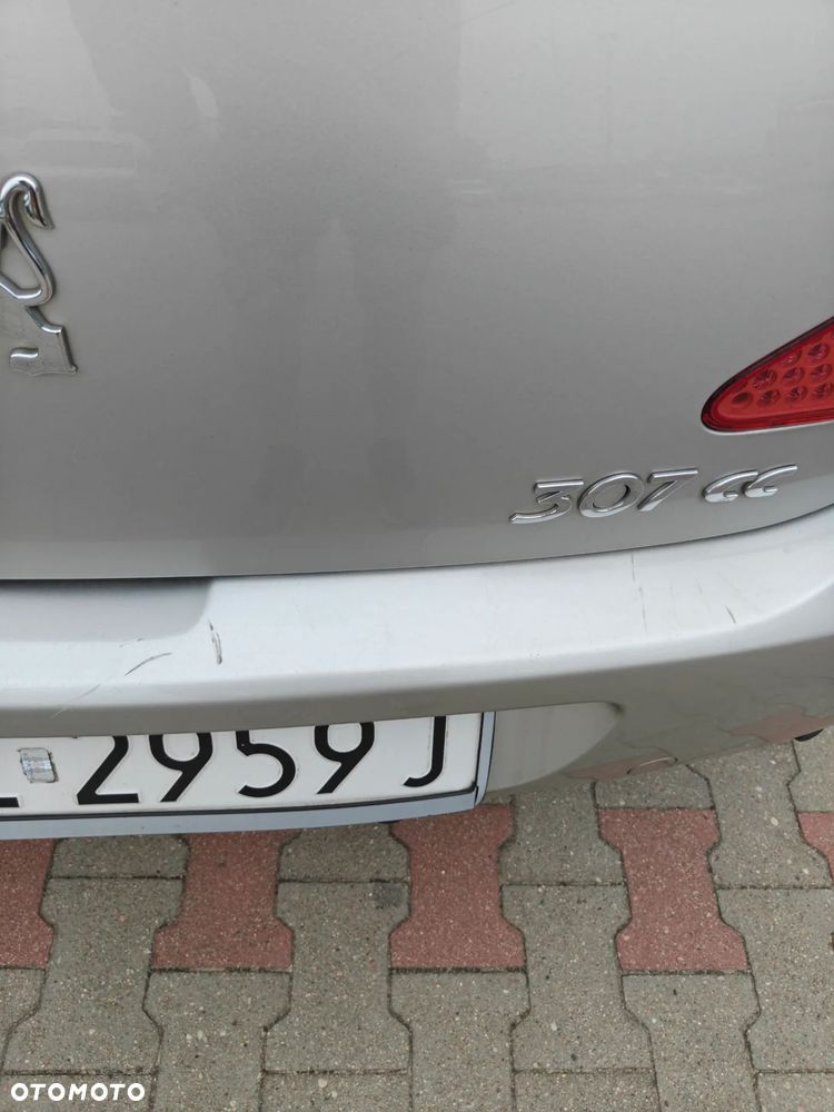 Peugeot 307 CC 2.0 Intense - 11